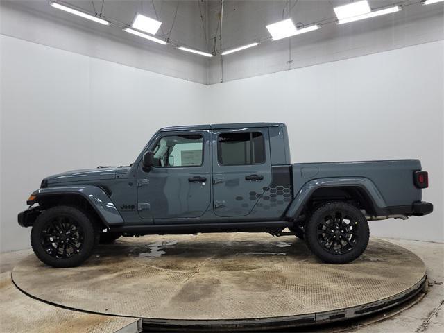 new 2025 Jeep Gladiator car, priced at $40,179