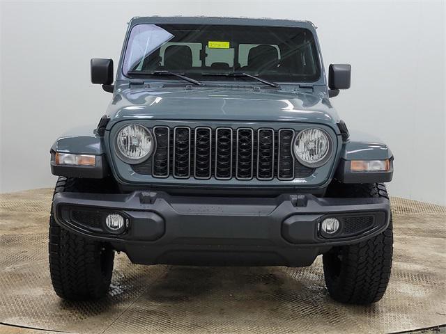 new 2025 Jeep Gladiator car, priced at $40,179