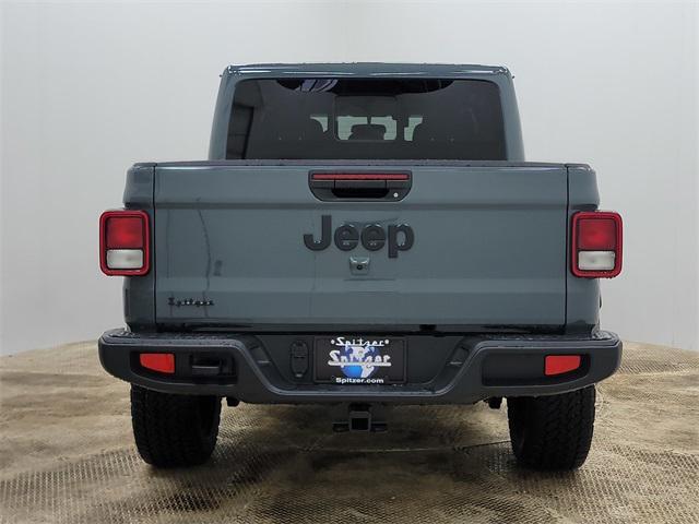 new 2025 Jeep Gladiator car, priced at $40,179