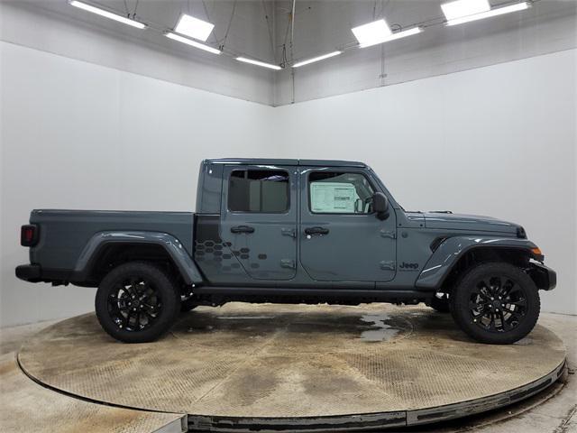 new 2025 Jeep Gladiator car, priced at $40,179