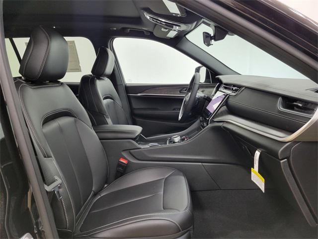 new 2025 Jeep Grand Cherokee L car, priced at $48,648