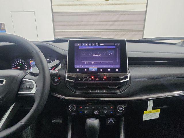 new 2026 Jeep Compass car, priced at $34,140