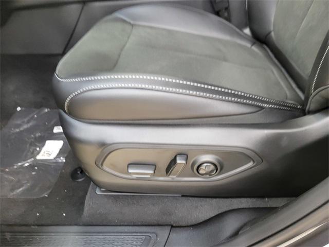 new 2025 Jeep Grand Cherokee L car, priced at $40,579