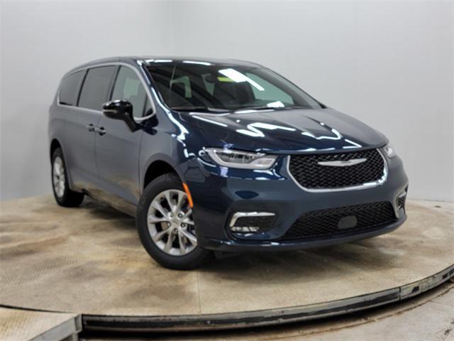 new 2025 Chrysler Pacifica car, priced at $44,990