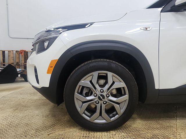 used 2024 Kia Seltos car, priced at $22,500