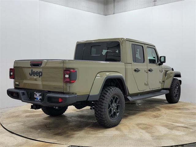 new 2025 Jeep Gladiator car, priced at $44,781