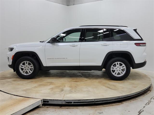 used 2024 Jeep Grand Cherokee car, priced at $33,500
