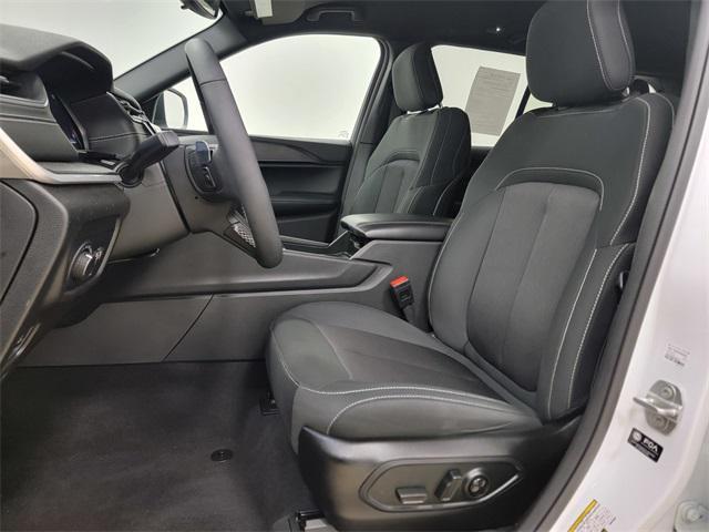 used 2024 Jeep Grand Cherokee car, priced at $33,500