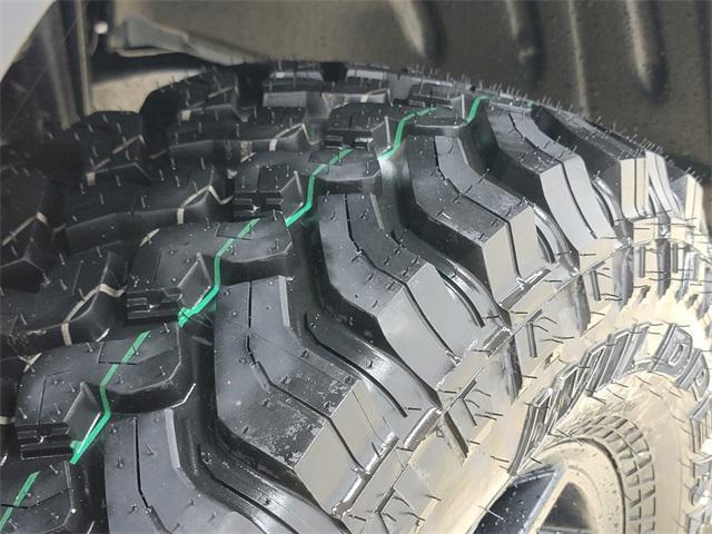 new 2025 Jeep Wrangler car, priced at $45,049
