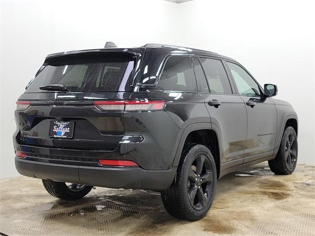 new 2025 Jeep Grand Cherokee car, priced at $40,566