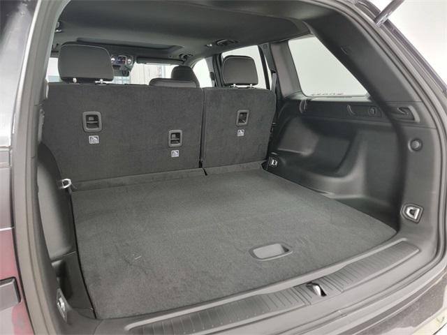 new 2025 Jeep Grand Cherokee car, priced at $37,861