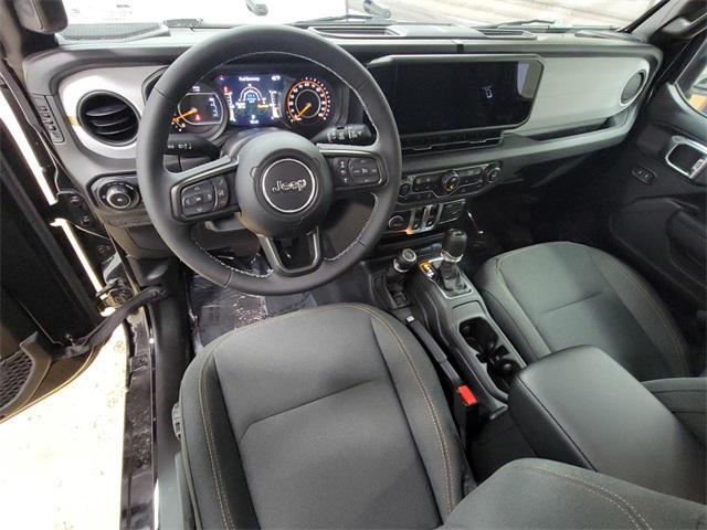 new 2025 Jeep Wrangler car, priced at $38,334