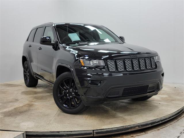 used 2022 Jeep Grand Cherokee car, priced at $29,990