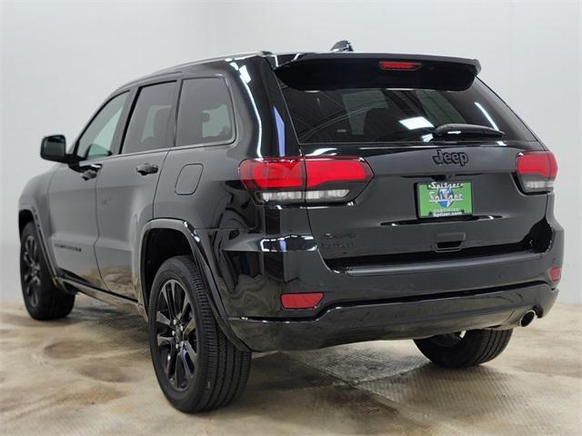 used 2022 Jeep Grand Cherokee car, priced at $29,990