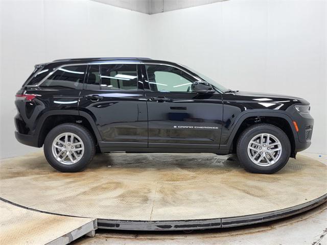 new 2025 Jeep Grand Cherokee car, priced at $37,861