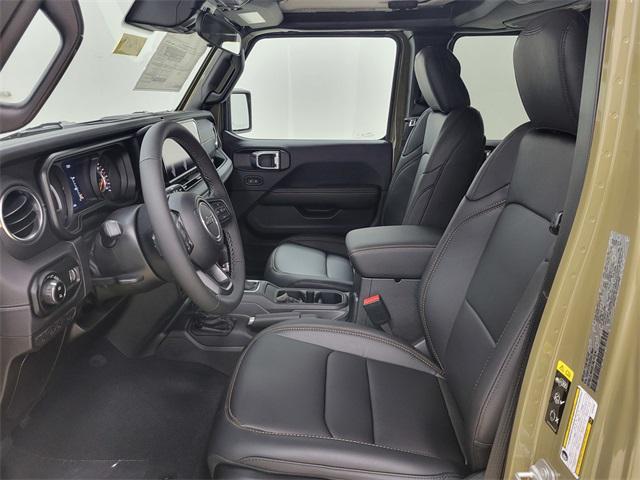 new 2025 Jeep Gladiator car, priced at $43,386