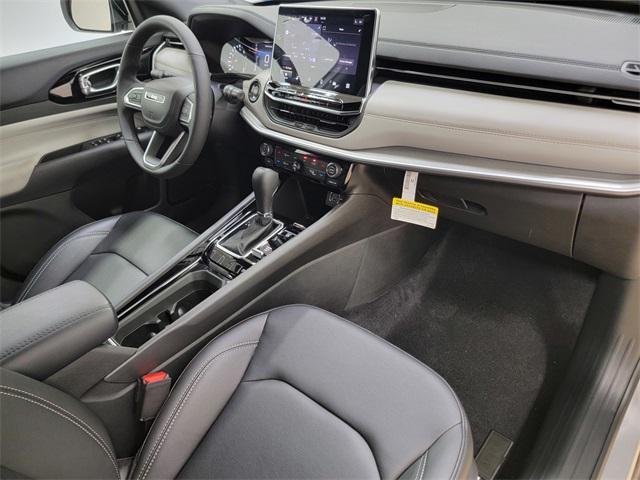 new 2025 Jeep Compass car, priced at $30,530