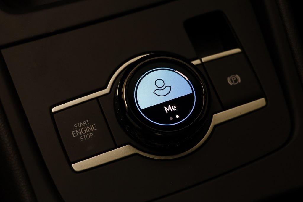 new 2025 Volkswagen Tiguan car, priced at $35,788