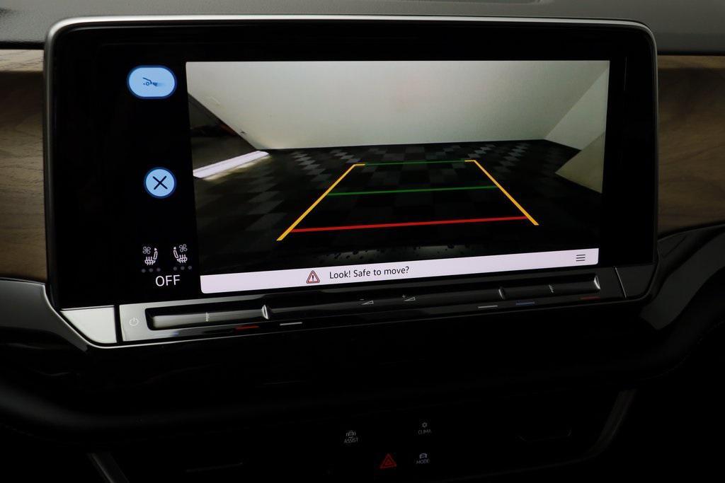 new 2025 Volkswagen Atlas car