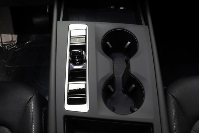 new 2025 Volkswagen Atlas car, priced at $38,506