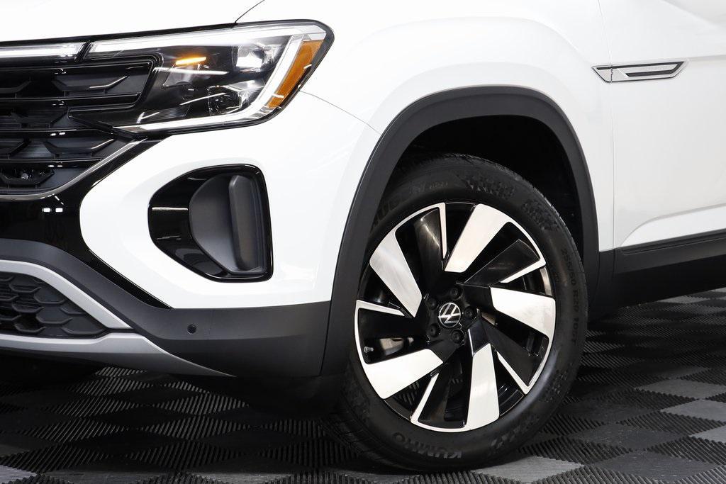 new 2025 Volkswagen Atlas Cross Sport car, priced at $41,559