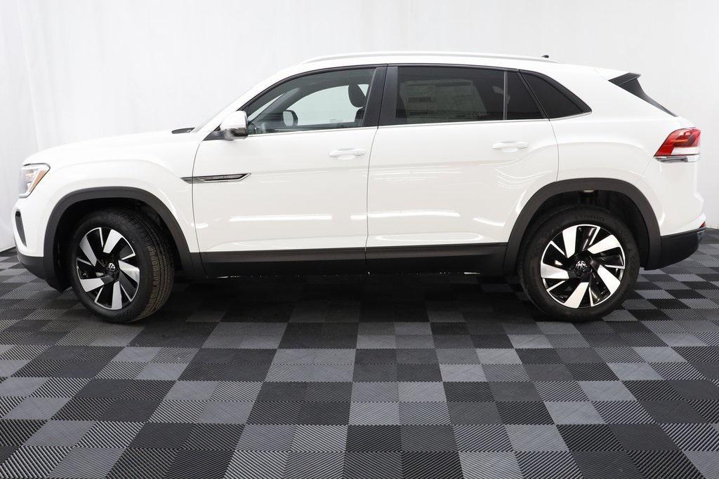 new 2025 Volkswagen Atlas Cross Sport car, priced at $41,559