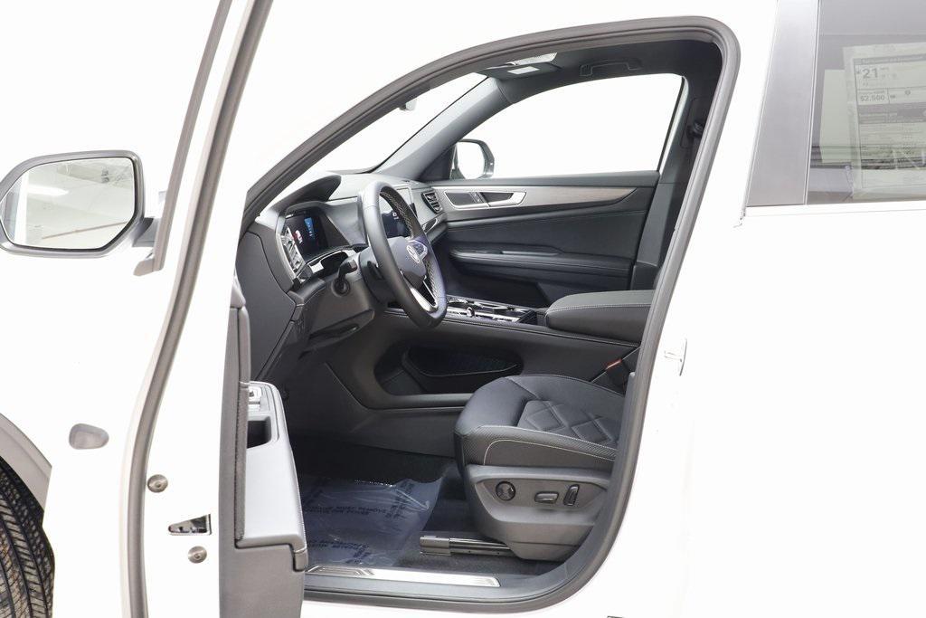 new 2025 Volkswagen Atlas Cross Sport car, priced at $41,559