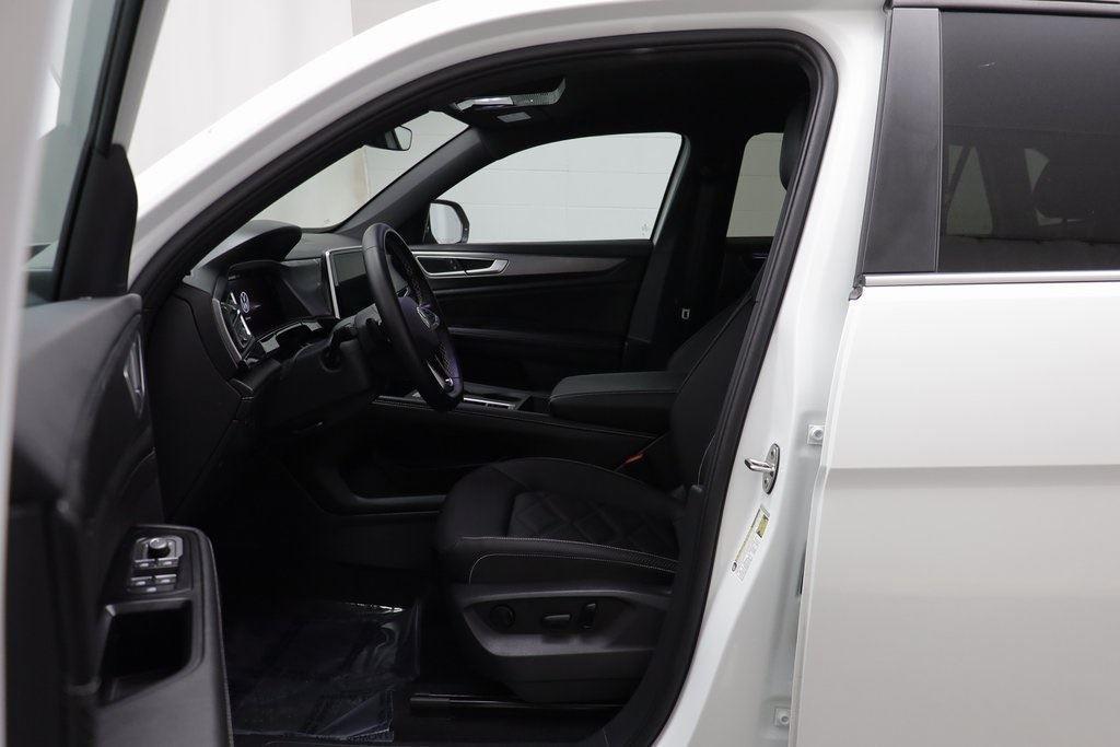 used 2025 Volkswagen Atlas Cross Sport car, priced at $34,603