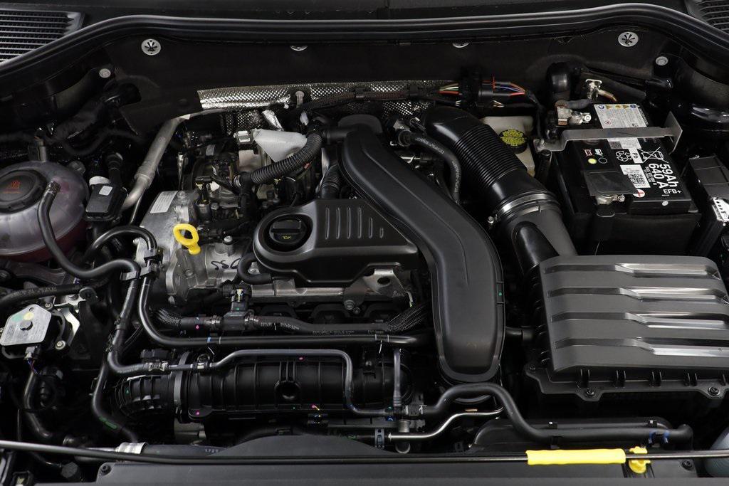 new 2025 Volkswagen Taos car, priced at $28,125
