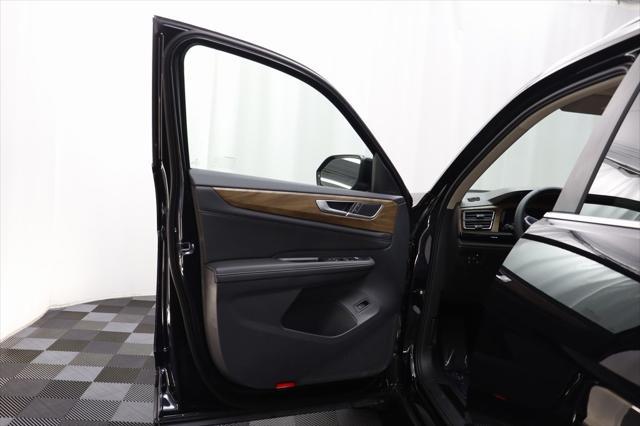 new 2025 Volkswagen Atlas car, priced at $43,963