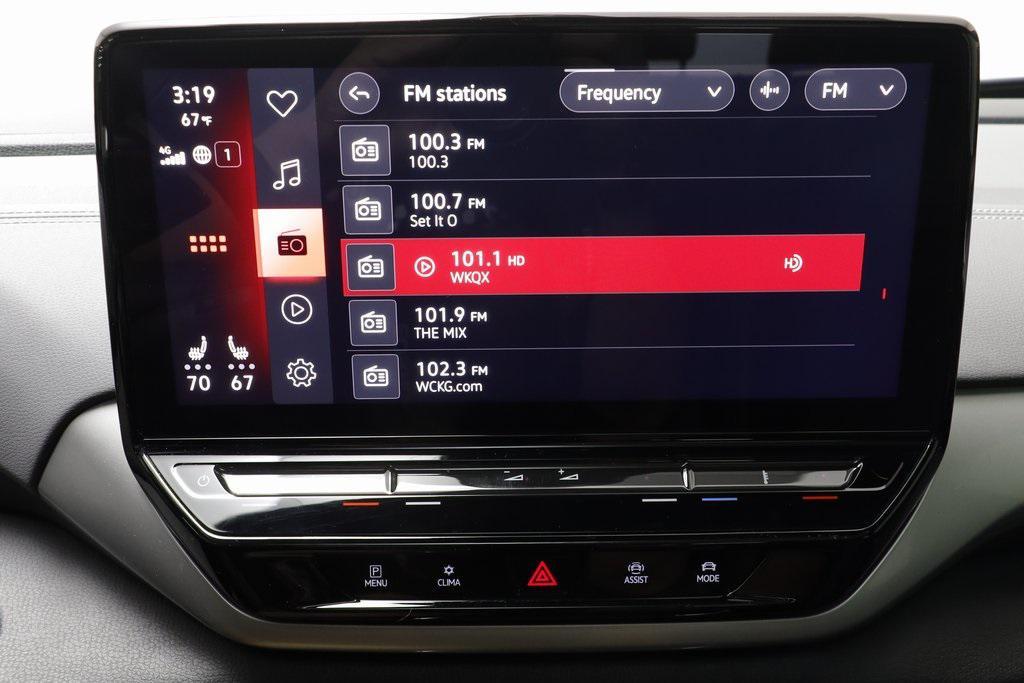 used 2023 Volkswagen ID.4 car, priced at $27,728