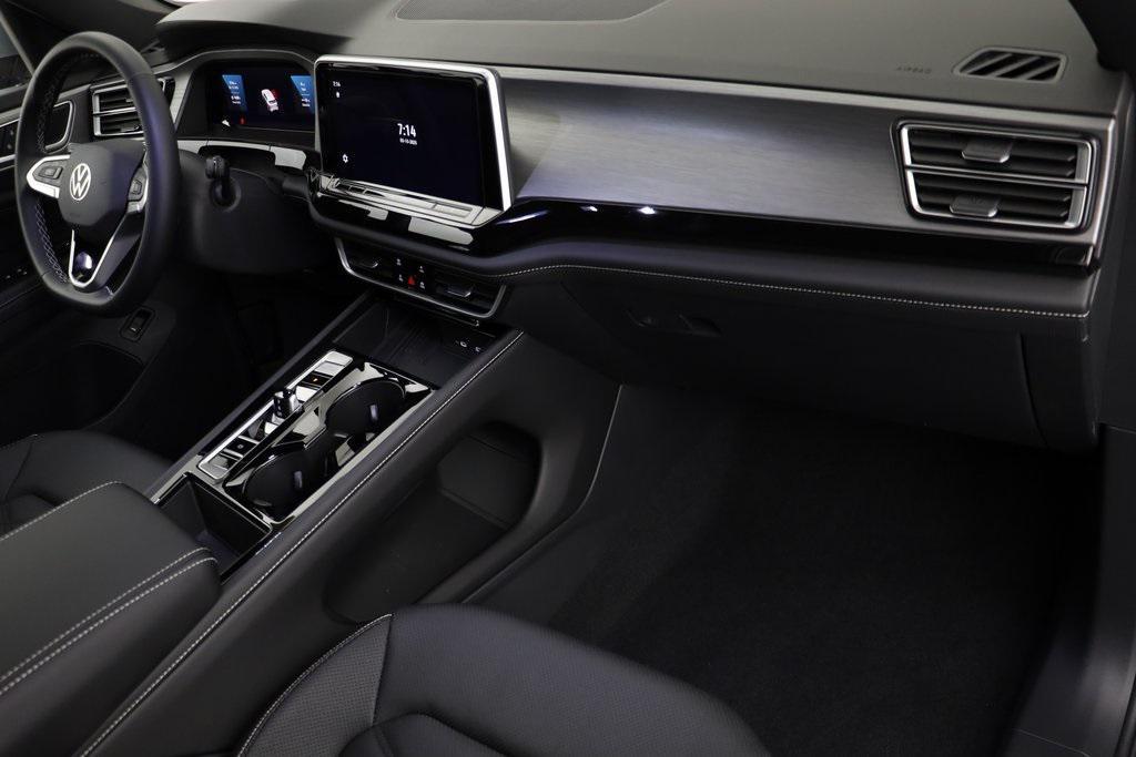 new 2025 Volkswagen Atlas Cross Sport car, priced at $41,732