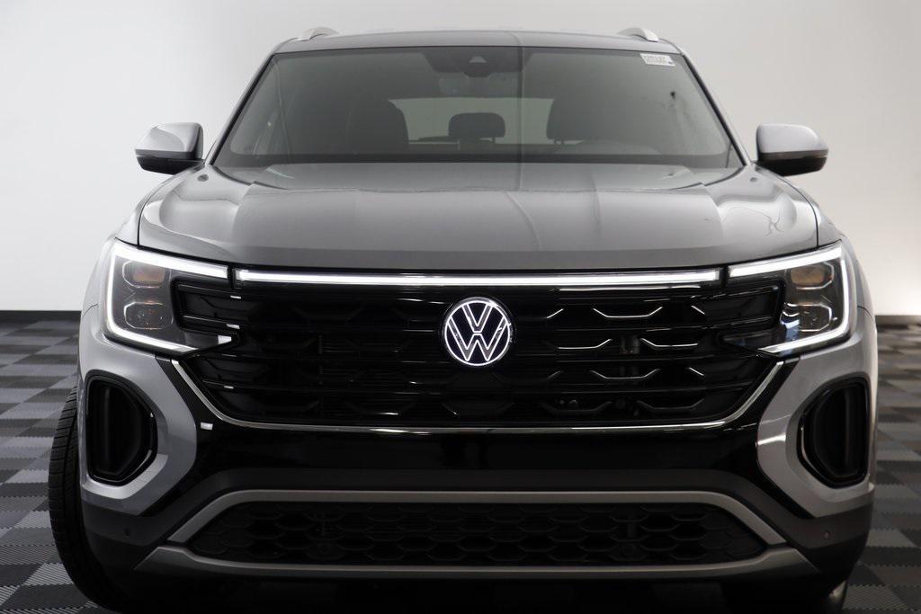 new 2025 Volkswagen Atlas Cross Sport car, priced at $41,732