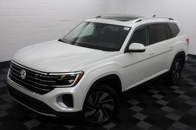 new 2024 Volkswagen Atlas car, priced at $44,565