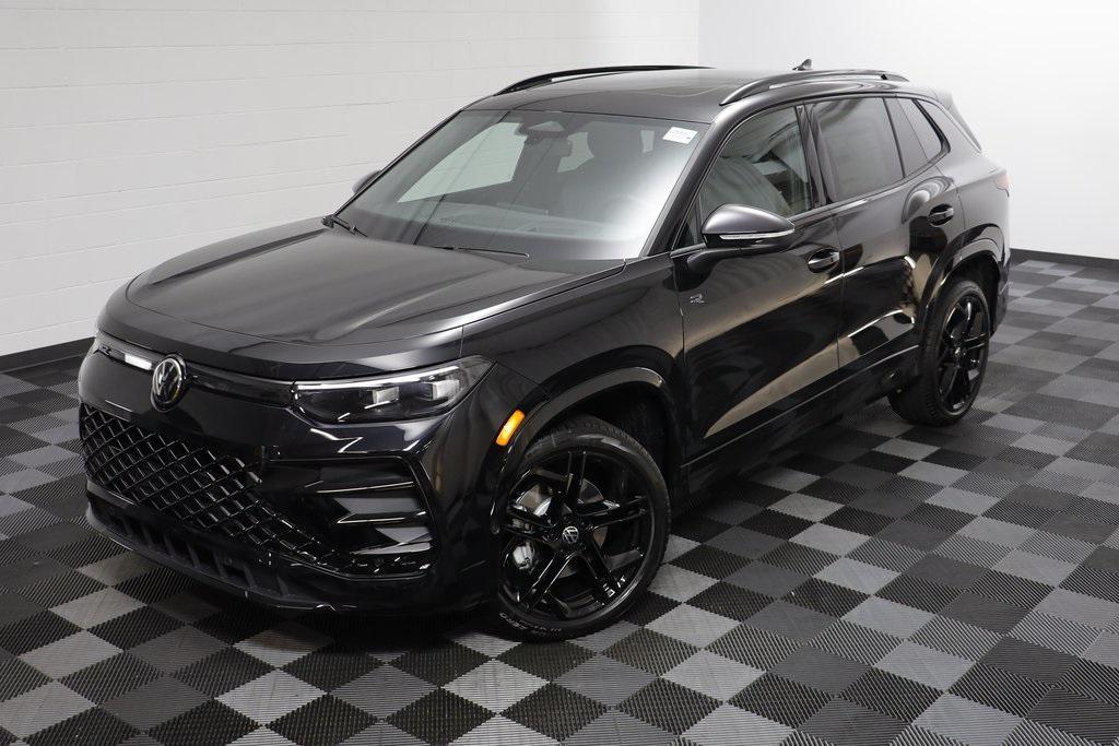 new 2025 Volkswagen Tiguan car, priced at $35,798