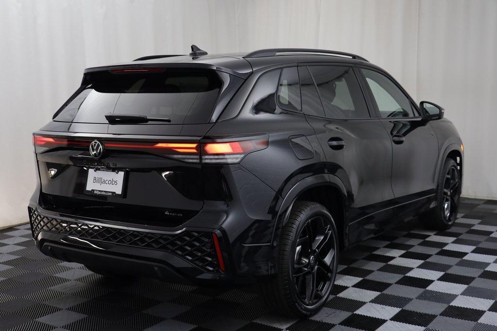 new 2025 Volkswagen Tiguan car, priced at $35,798