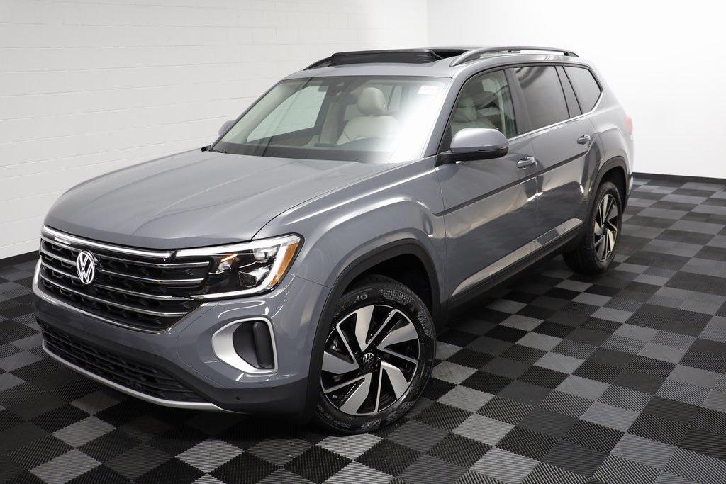 new 2025 Volkswagen Atlas car, priced at $41,136