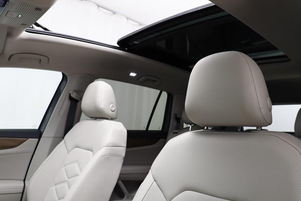 new 2025 Volkswagen Atlas car, priced at $41,136