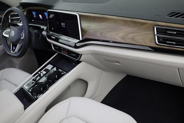 new 2025 Volkswagen Atlas car, priced at $44,136