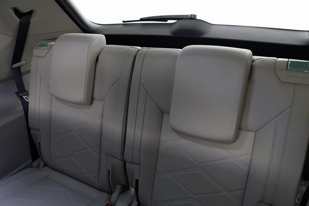 new 2025 Volkswagen Atlas car, priced at $41,136