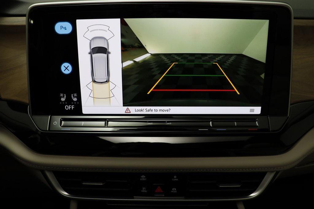 new 2025 Volkswagen Atlas car, priced at $41,136