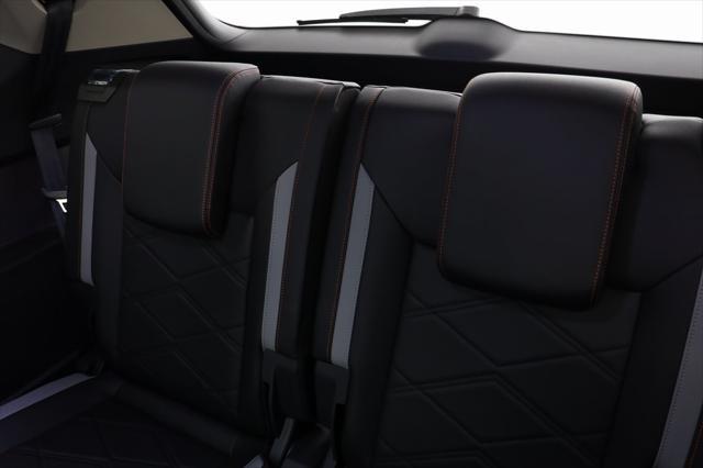 new 2025 Volkswagen Atlas car, priced at $47,175