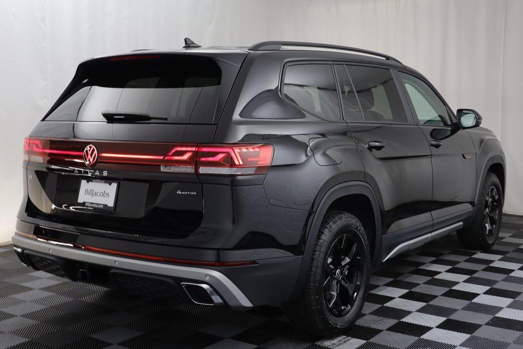 new 2025 Volkswagen Atlas car, priced at $45,751