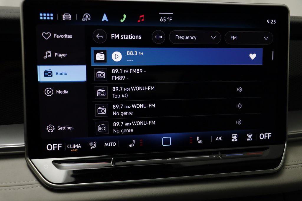 new 2025 Volkswagen Tiguan car, priced at $33,760