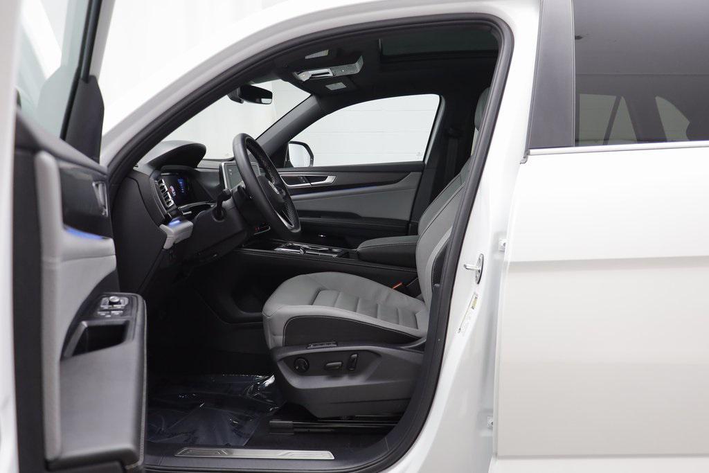 used 2025 Volkswagen Atlas Cross Sport car, priced at $41,235