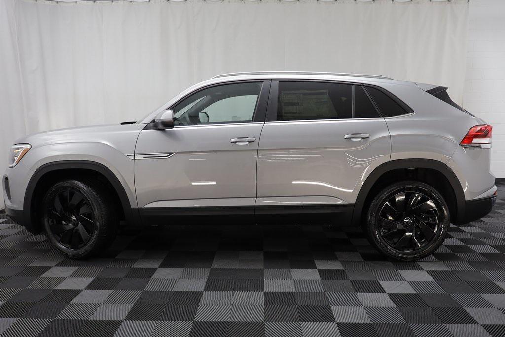 new 2025 Volkswagen Atlas Cross Sport car, priced at $43,654