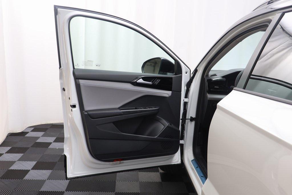 new 2024 Volkswagen Taos car, priced at $30,158