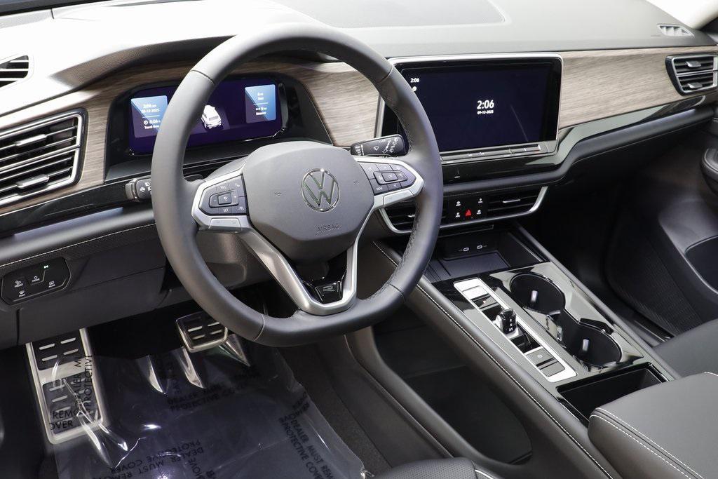 new 2026 Volkswagen Atlas car, priced at $54,279