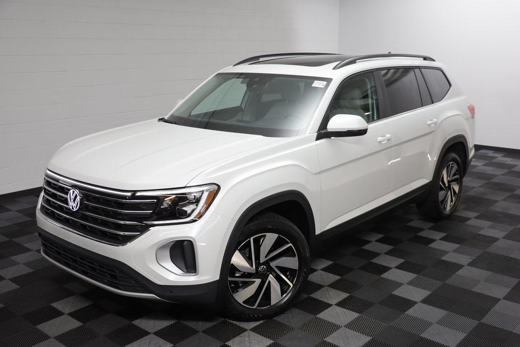 new 2026 Volkswagen Atlas car, priced at $46,308