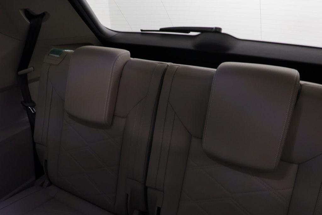 new 2026 Volkswagen Atlas car, priced at $46,308